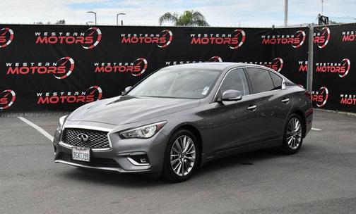 2023 INFINITI Q50 LUXE
