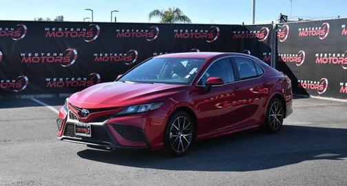 2024 Toyota Camry SE