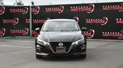2021 Nissan Altima 2.5 SR