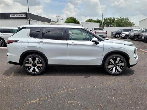 2025 Mitsubishi Outlander SE 2.5 2WD
