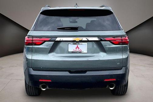Silver Sage Metallic 2023 Chevrolet Traverse LT Cloth