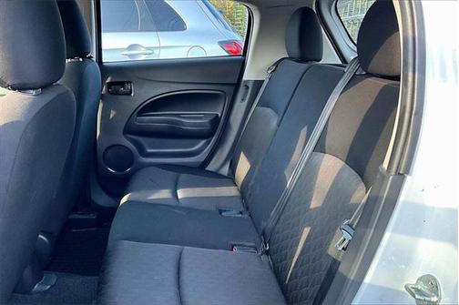 2023 Mitsubishi Mirage ES