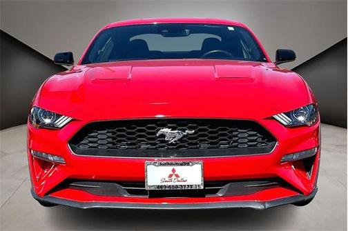 2021 Ford Mustang EcoBoost