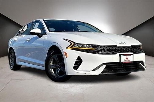 2022 Kia K5 LXS