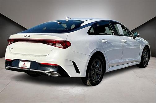 2022 Kia K5 LXS