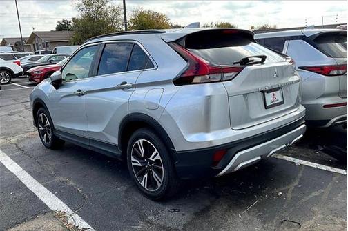 2023 Mitsubishi Eclipse Cross SE