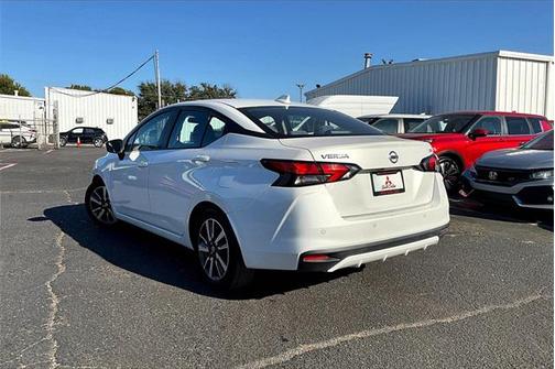 2020 Nissan Versa 1.6 SV
