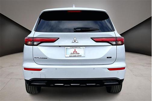 2023 Mitsubishi Outlander SE Black Edition 2WD