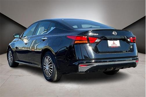 2023 Nissan Altima S FWD