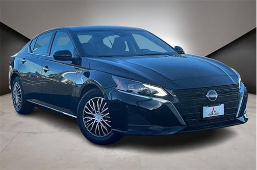 2023 Nissan Altima S FWD