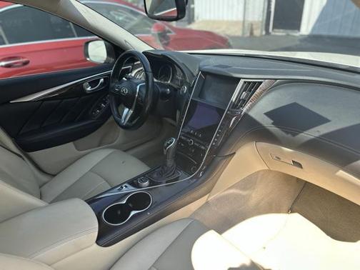 2018 INFINITI Q50 3.0t LUXE
