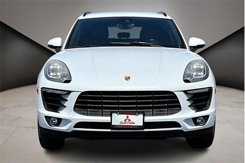 2017 Porsche Macan Base