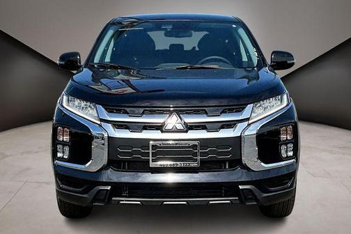 Labrador Black Pearl 2026 Mitsubishi Outlander Sport SE