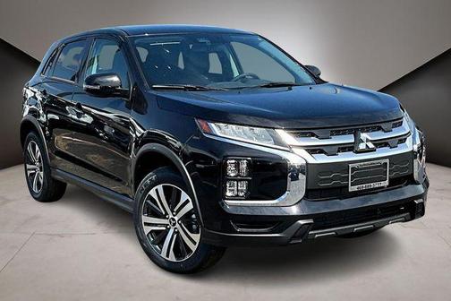 Labrador Black Pearl 2026 Mitsubishi Outlander Sport SE