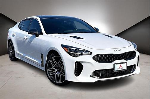 2022 Kia Stinger GT1