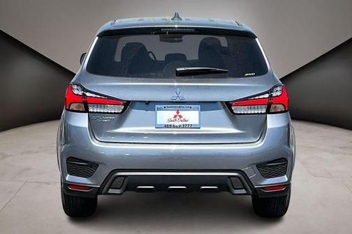 Mercury Gray Metallic 2026 Mitsubishi Outlander Sport 2.0 ES