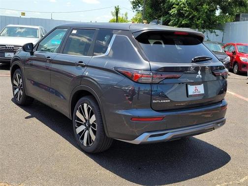 2025 Mitsubishi Outlander SE 2.5 2WD