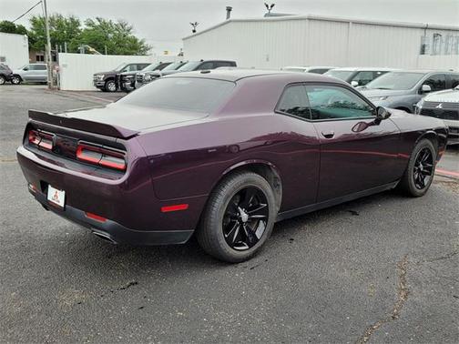 2020 Dodge Challenger SXT