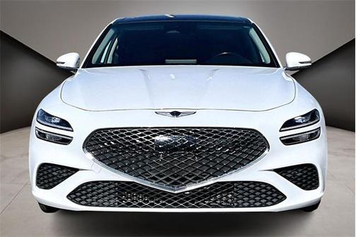 2022 Genesis G70 2.0T RWD