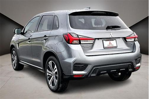 2024 Mitsubishi Outlander Sport SE