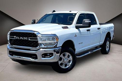 Bright White Clearcoat 2024 RAM 2500 Big Horn Crew Cab 4x4 6'4' Box
