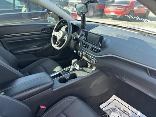 2024 Nissan Altima S FWD