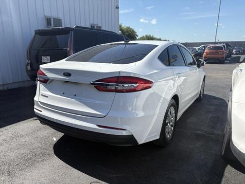 2019 Ford Fusion S
