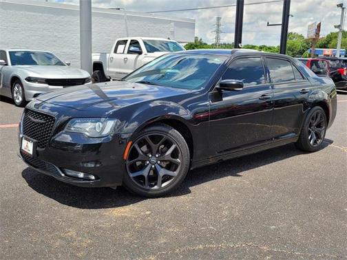 2021 Chrysler 300 S