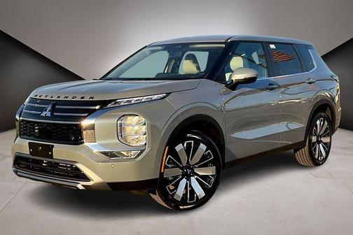 Moonstone Gray Metallic 2026 Mitsubishi Outlander SE 1.5T 2WD