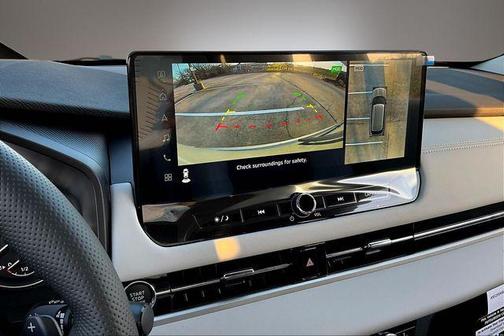 Moonstone Gray Metallic 2026 Mitsubishi Outlander SE 1.5T 2WD