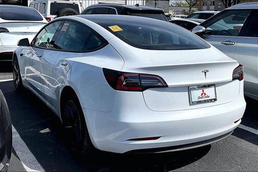 2023 Tesla Model 3 Standard Range