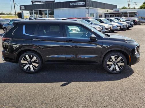 2025 Mitsubishi Outlander SE 2.5 2WD