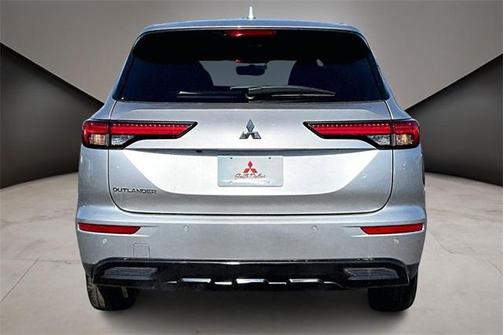 2022 Mitsubishi Outlander Black Edition S-AWC