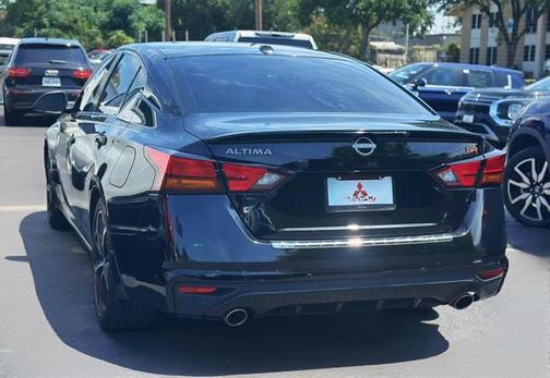2023 Nissan Altima SR FWD