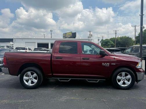 Delmonico Red Pearlcoat 2024 RAM 1500 Tradesman