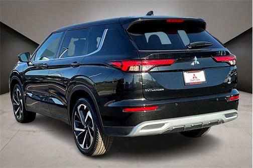 2023 Mitsubishi Outlander SE 2.5 2WD