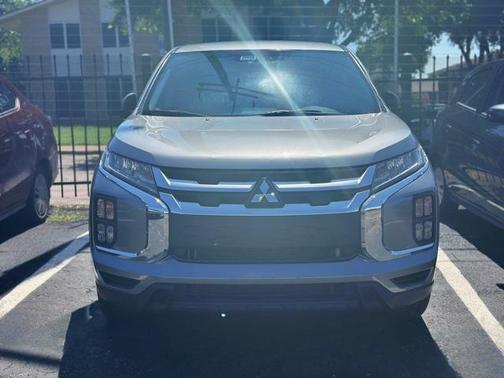 2023 Mitsubishi Outlander Sport SE