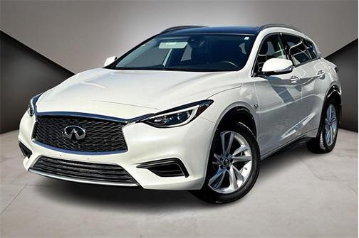 2019 INFINITI QX30 LUXE