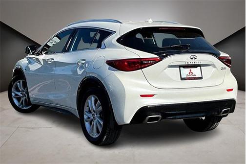 2019 INFINITI QX30 LUXE