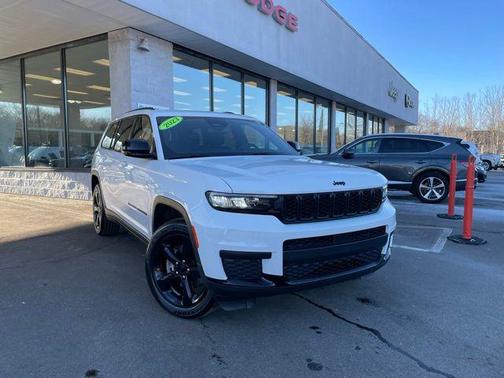2023 Jeep Grand Cherokee L Altitude