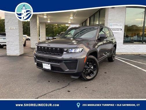 Baltic Gray Metallic Clearcoat 2026 Jeep Grand Cherokee Altitude