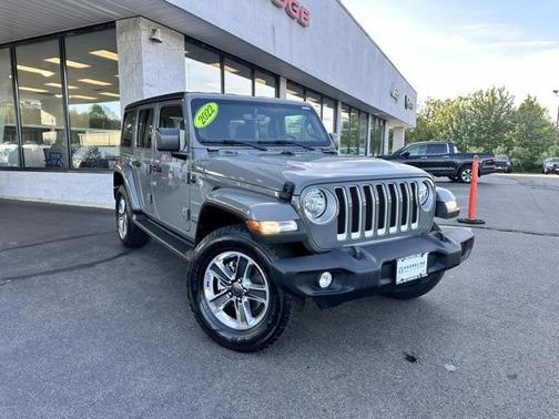 2022 Jeep Wrangler Unlimited Sahara