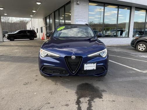 2020 Alfa Romeo Stelvio Base