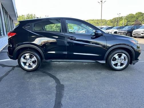 2021 Honda HR-V LX