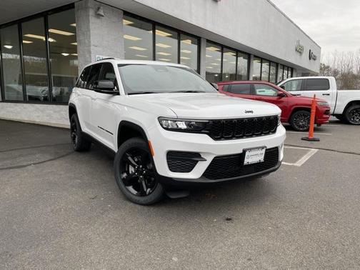 2025 Jeep Grand Cherokee Altitude