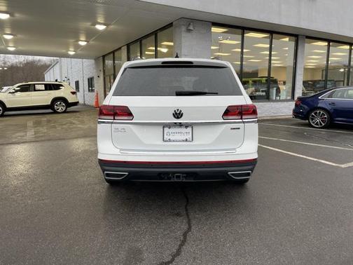 2022 Volkswagen Atlas 3.6L SE w/Technology