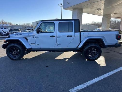 2023 Jeep Gladiator Willys 4x4