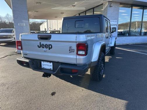 2023 Jeep Gladiator Willys 4x4
