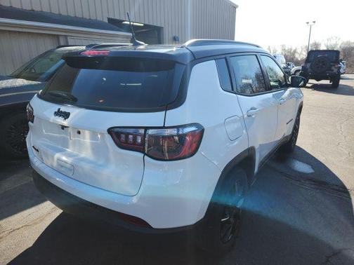 2023 Jeep Compass Latitude