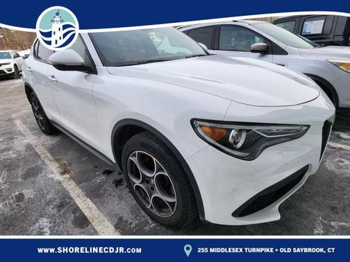 2022 Alfa Romeo Stelvio Sprint